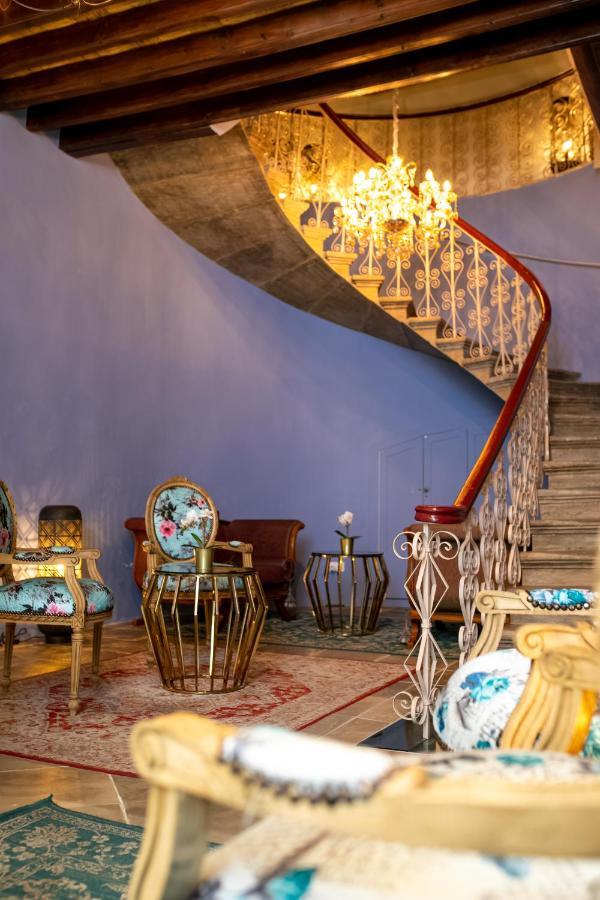 Madama Hotel