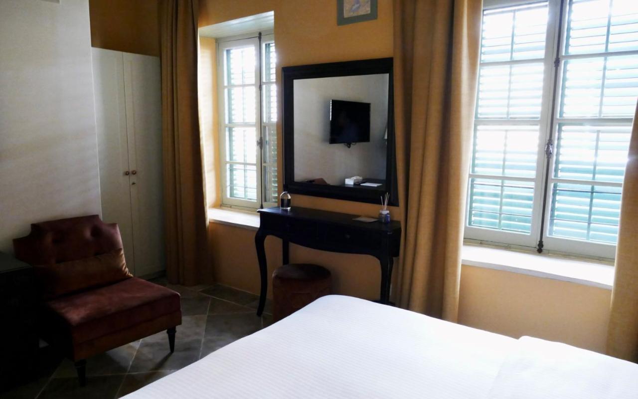 Madama Hotel