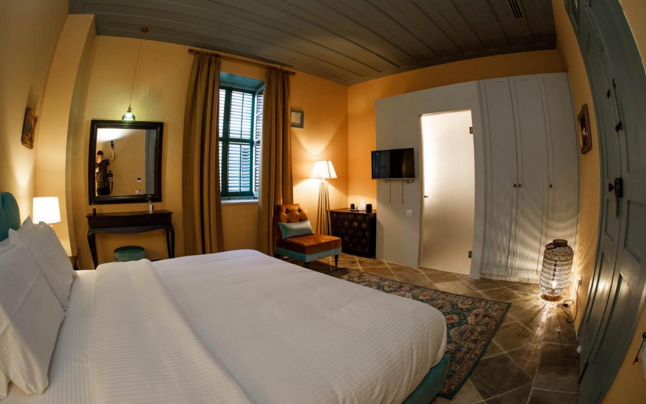 Madama 5* Nikosia